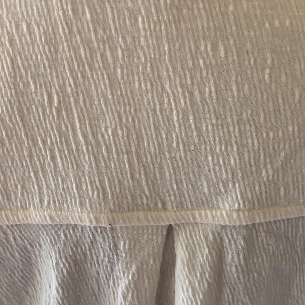 Ivory Textured Top - Picture 7 of 7